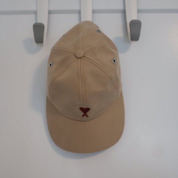 AMI Paris BEIGE Cotton Ami de Coeur Embroidery Cap - Picture 1 of 5